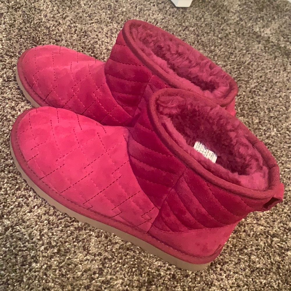 Like New Pink Ankle Ugg Boots